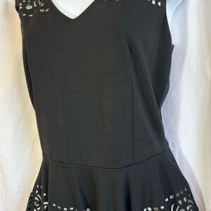 Black Sleeveless V-Neck bwith Laser-Cut Hem